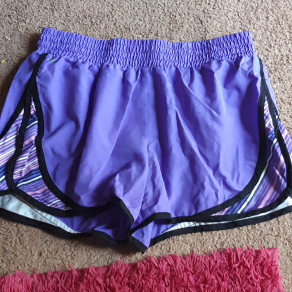 Athletic shorts